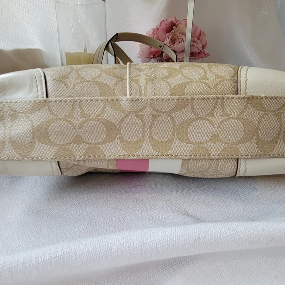 Coach Chelsea Heritage Tote with Matching Wristlet & Card Holder - Picture 8 of 15